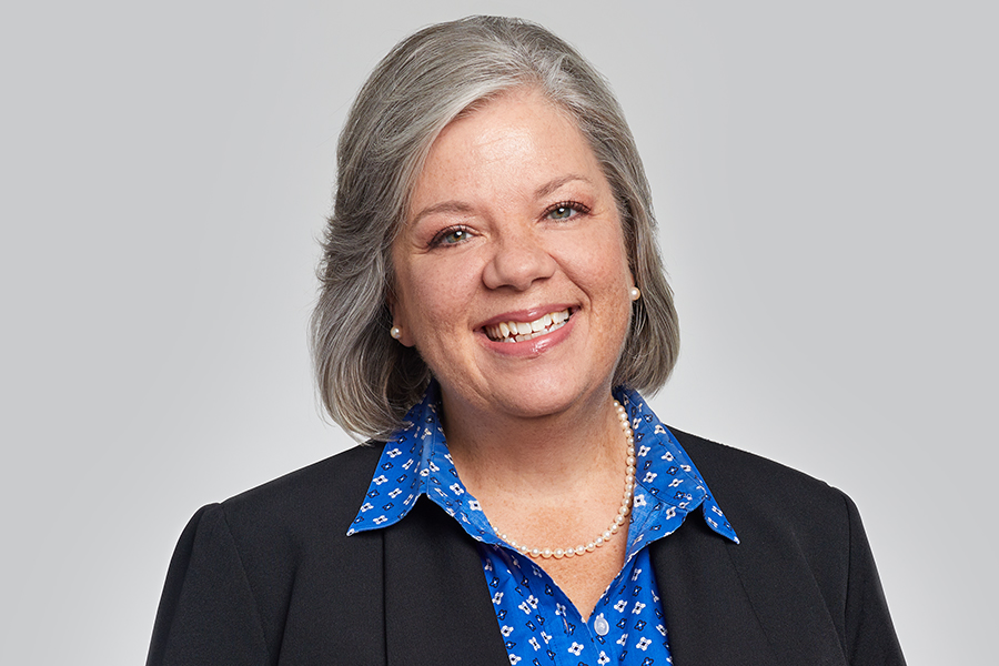 Robin Owens earns Certified Legal Manager designation